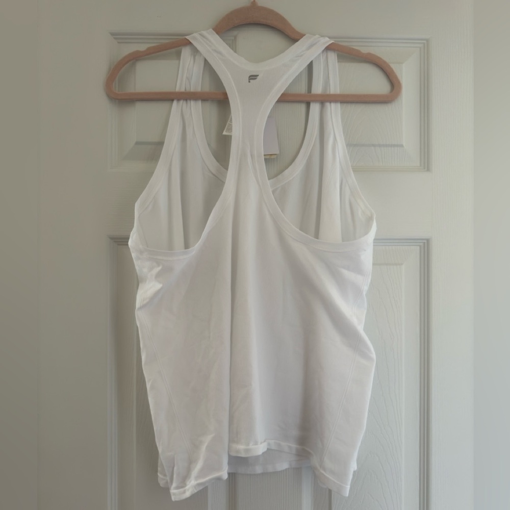 NWT Fabletics Feather Tech+ Tank - Picture 4 of 6